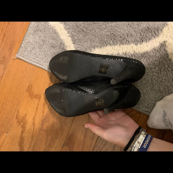 Moda Spana Heels - Picture 4 of 6